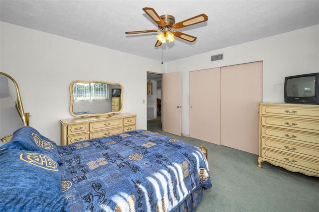 2001 WORLD PARKWAY BOULEVARD 39, Clearwater, FL 33763