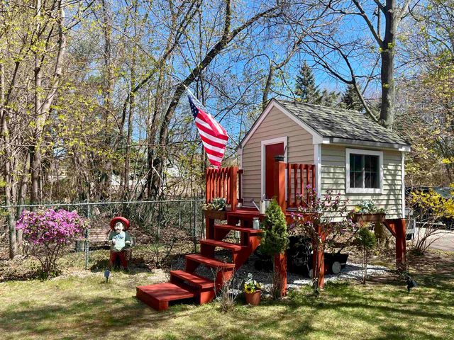 145 Anthony Street, Manchester, NH 03103