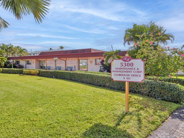 5300 Washington Street E208, Hollywood, FL 33021