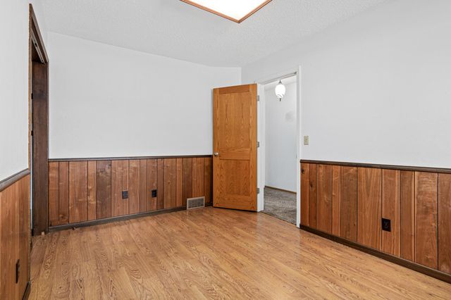 9339 Cedar Lake Road S, Saint Louis Park, MN 55426