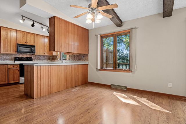 9339 Cedar Lake Road S, Saint Louis Park, MN 55426