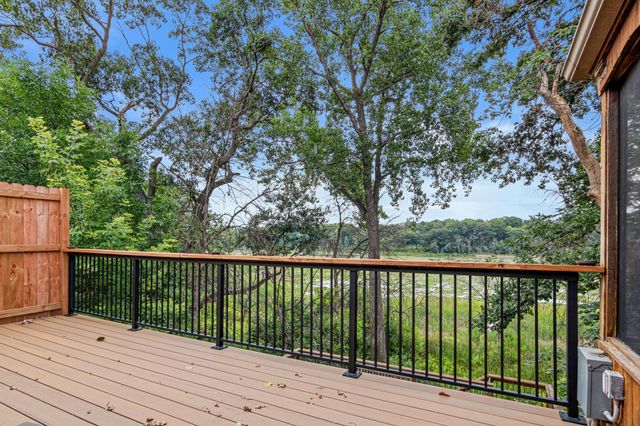 9339 Cedar Lake Road S, Saint Louis Park, MN 55426
