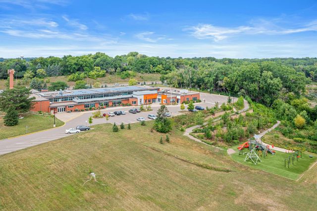 9339 Cedar Lake Road S, Saint Louis Park, MN 55426