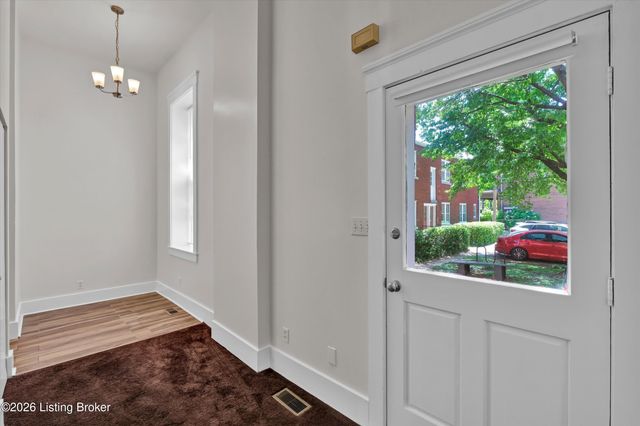 128 E Oak St APT 2, Louisville, KY 40203