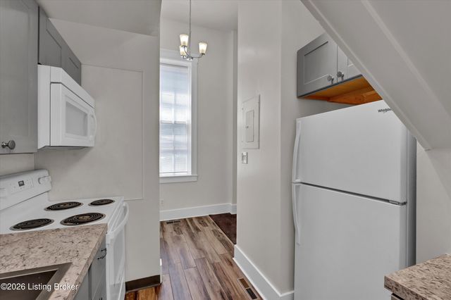 128 E Oak St APT 2, Louisville, KY 40203