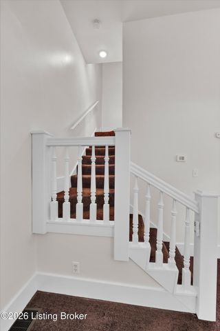 128 E Oak St APT 2, Louisville, KY 40203