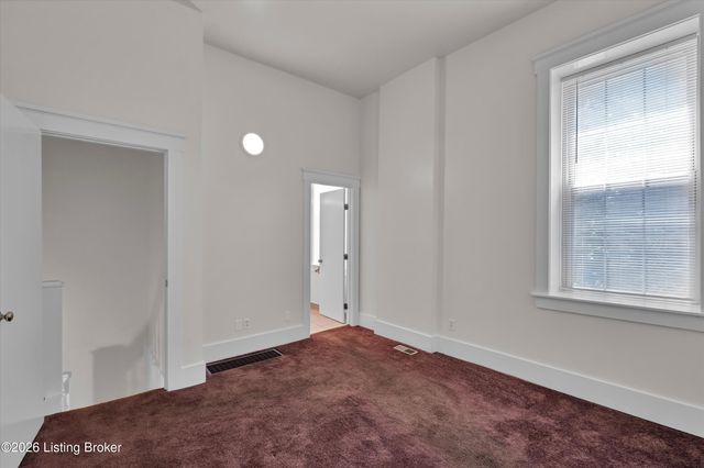 128 E Oak St APT 2, Louisville, KY 40203