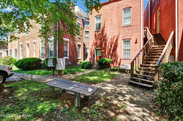 128 E Oak St APT 2, Louisville, KY 40203