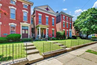 128 E Oak St APT 2, Louisville, KY 40203