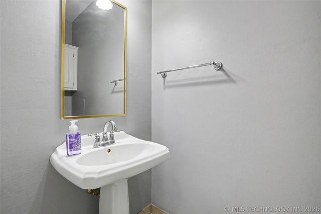 113 S Aster Avenue, Broken Arrow, OK 74012