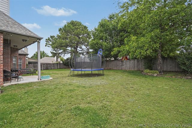 113 S Aster Avenue, Broken Arrow, OK 74012