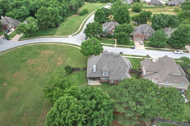 113 S Aster Avenue, Broken Arrow, OK 74012