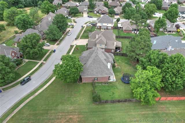 113 S Aster Avenue, Broken Arrow, OK 74012