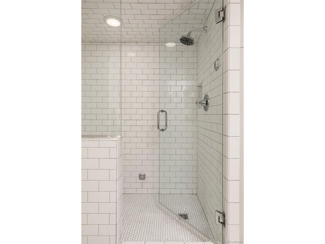 809 Madison St, Denver, CO 80206