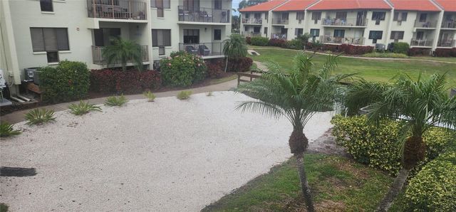 1515 PINELLAS BAYWAY S 30, St Petersburg, FL 33715