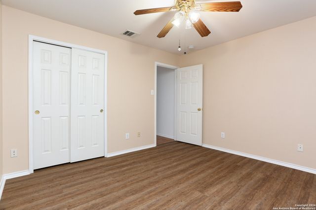 4023 BULVERDE PKWY, San Antonio, TX 78259