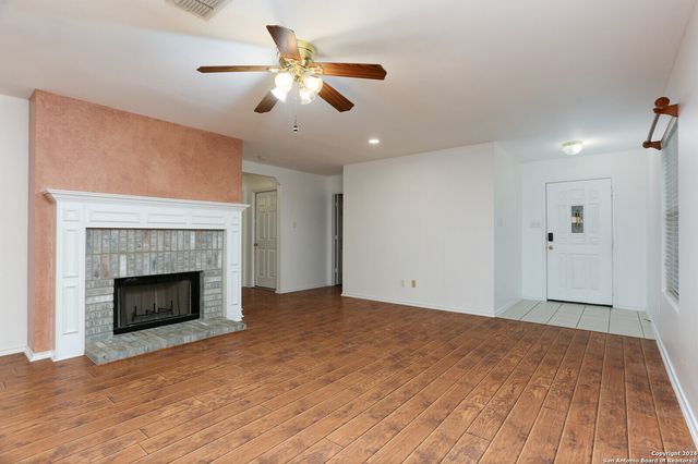 4023 BULVERDE PKWY, San Antonio, TX 78259