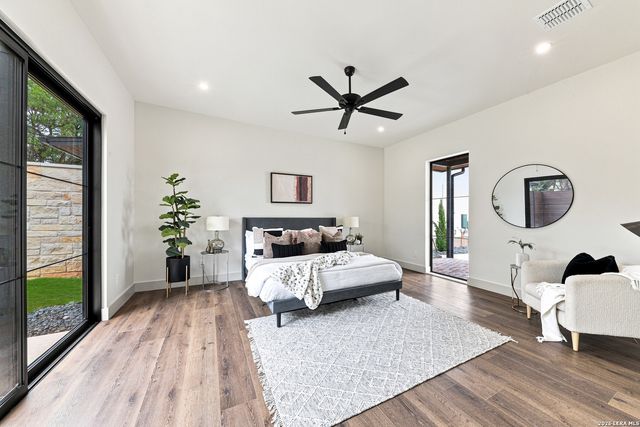 103 LAKEVIEW BLVD, New Braunfels, TX 78130