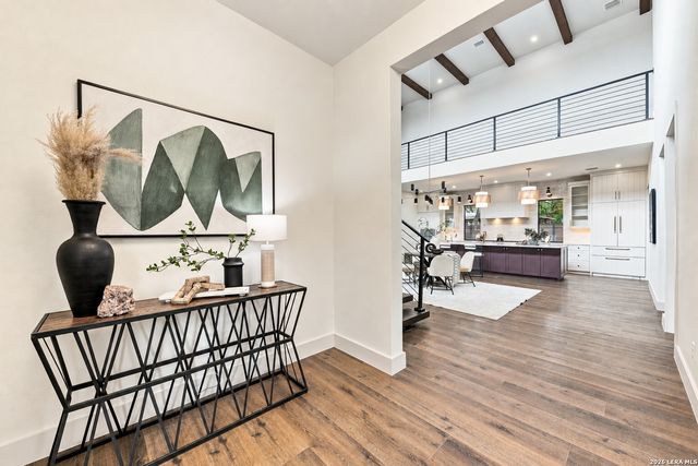 103 LAKEVIEW BLVD, New Braunfels, TX 78130