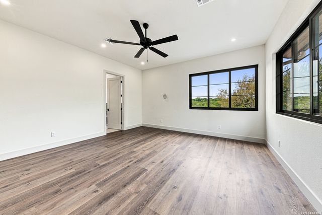 103 LAKEVIEW BLVD, New Braunfels, TX 78130