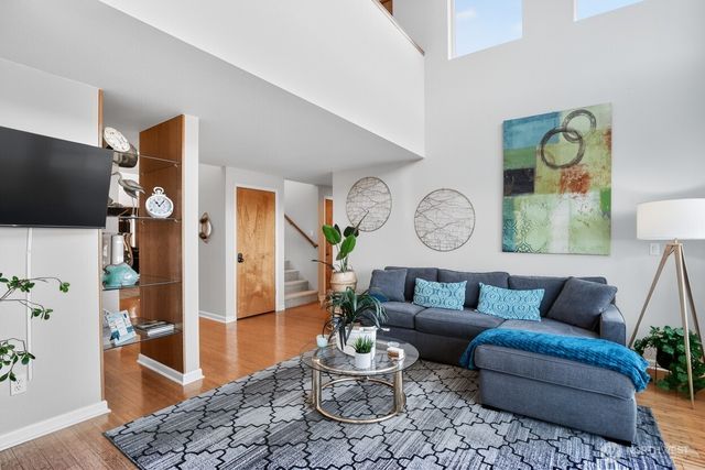 120 Sunrise Avenue SE, Ocean Shores, WA 98569