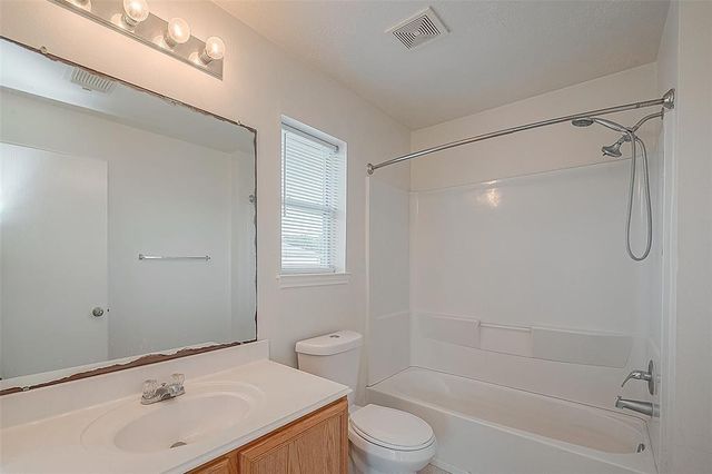 2927 Steelhead Drive, Houston, TX 77045