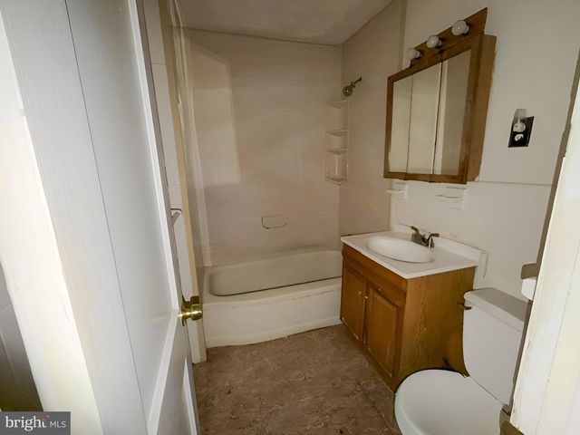 612 64TH AVE, Capitol Heights, MD 20743