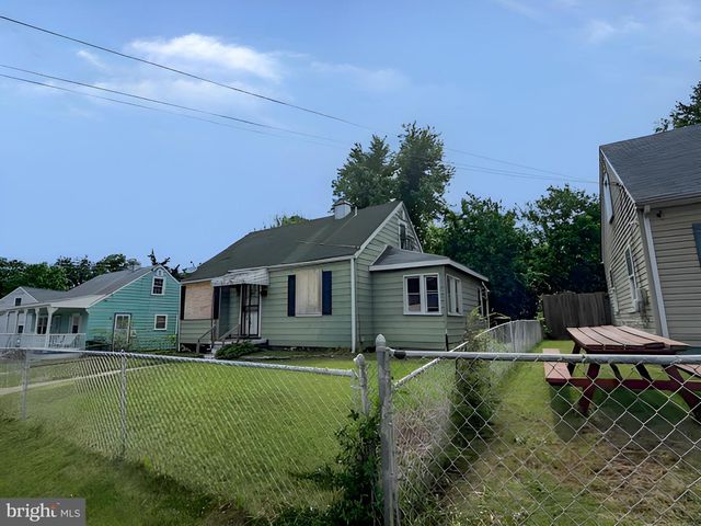 612 64TH AVE, Capitol Heights, MD 20743