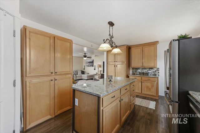 1124 N Fillmore Street, Jerome, ID 83338