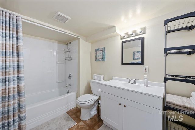 1124 N Fillmore Street, Jerome, ID 83338