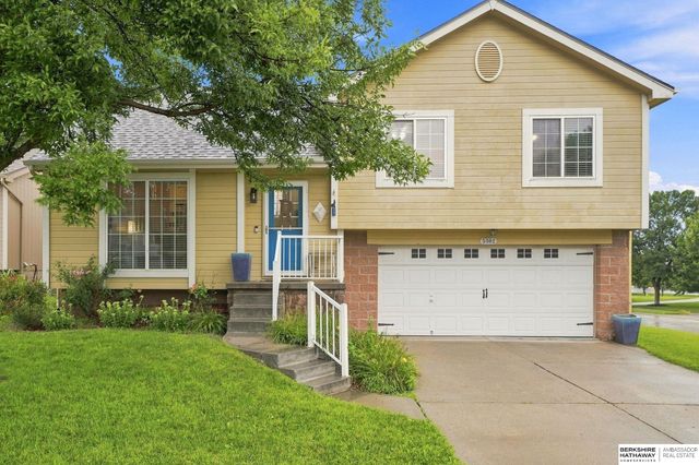 5302 S 188th Street, Omaha, NE 68135
