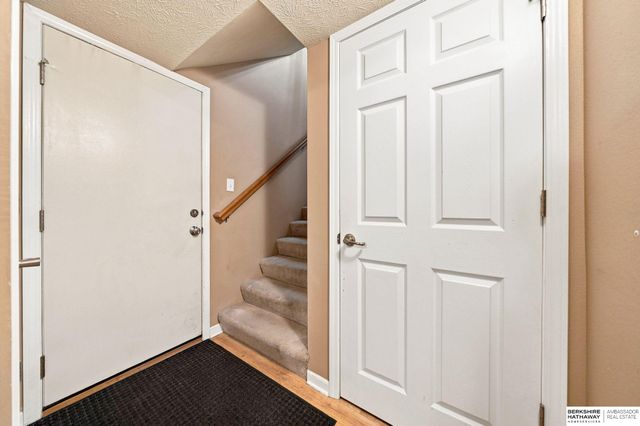 5302 S 188th Street, Omaha, NE 68135