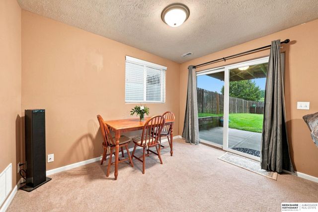 5302 S 188th Street, Omaha, NE 68135