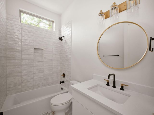 3208 Govalle Ave 3, Austin, TX 78702