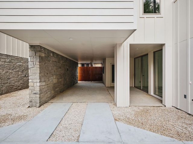 3208 Govalle Ave 3, Austin, TX 78702