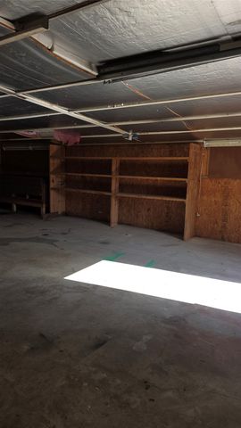 313 N Pearl Street, Trenton, TX 75490