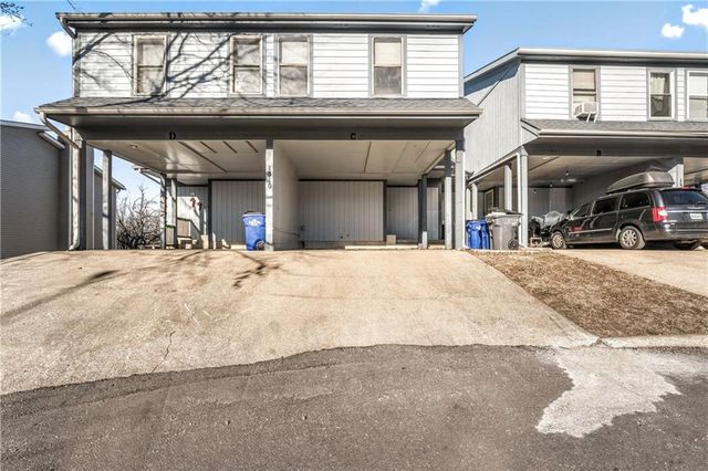 1316 E 123rd Unit C Terrace C, Olathe, KS 66061