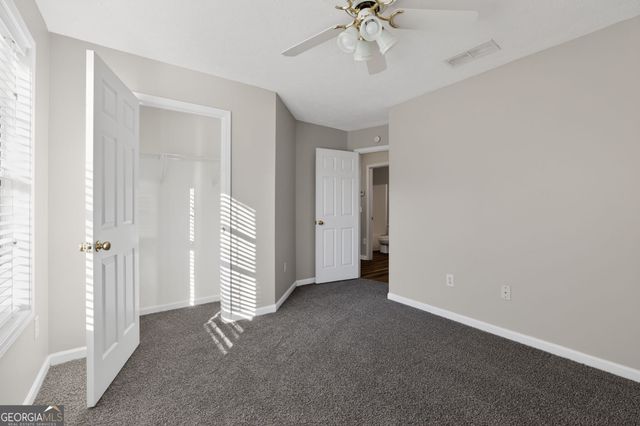 3112 Victoria Place Drive, Loganville, GA 30052