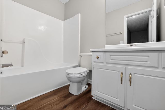 3112 Victoria Place Drive, Loganville, GA 30052