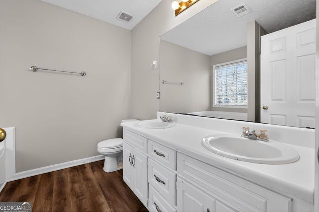 3112 Victoria Place Drive, Loganville, GA 30052