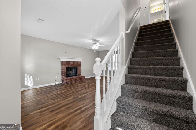 3112 Victoria Place Drive, Loganville, GA 30052