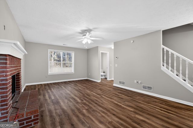 3112 Victoria Place Drive, Loganville, GA 30052