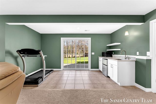 16703 Rich Street, Grand Haven, MI 49417
