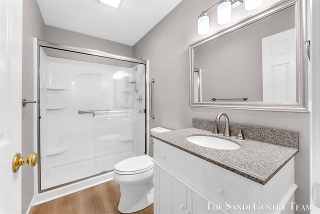 16703 Rich Street, Grand Haven, MI 49417