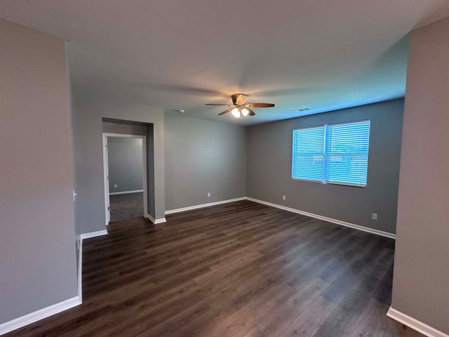 185 Olivia Cir, Chapel Hill, TN 37034