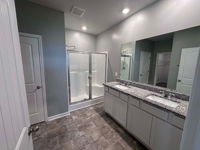 185 Olivia Cir, Chapel Hill, TN 37034