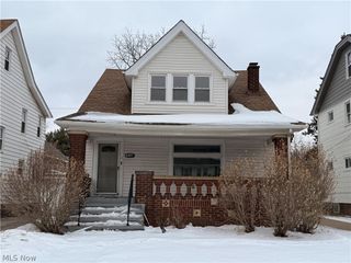 10201 Robinson Avenue, Garfield Heights, OH 44125