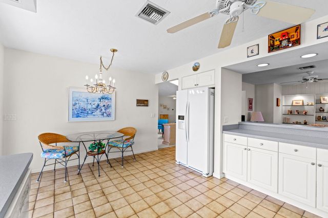 2330 SW 23rd Cranbrook Drive, Boynton Beach, FL 33436