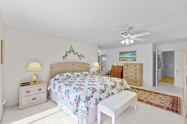 2330 SW 23rd Cranbrook Drive, Boynton Beach, FL 33436