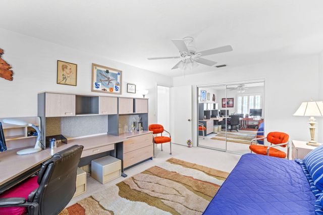 2330 SW 23rd Cranbrook Drive, Boynton Beach, FL 33436